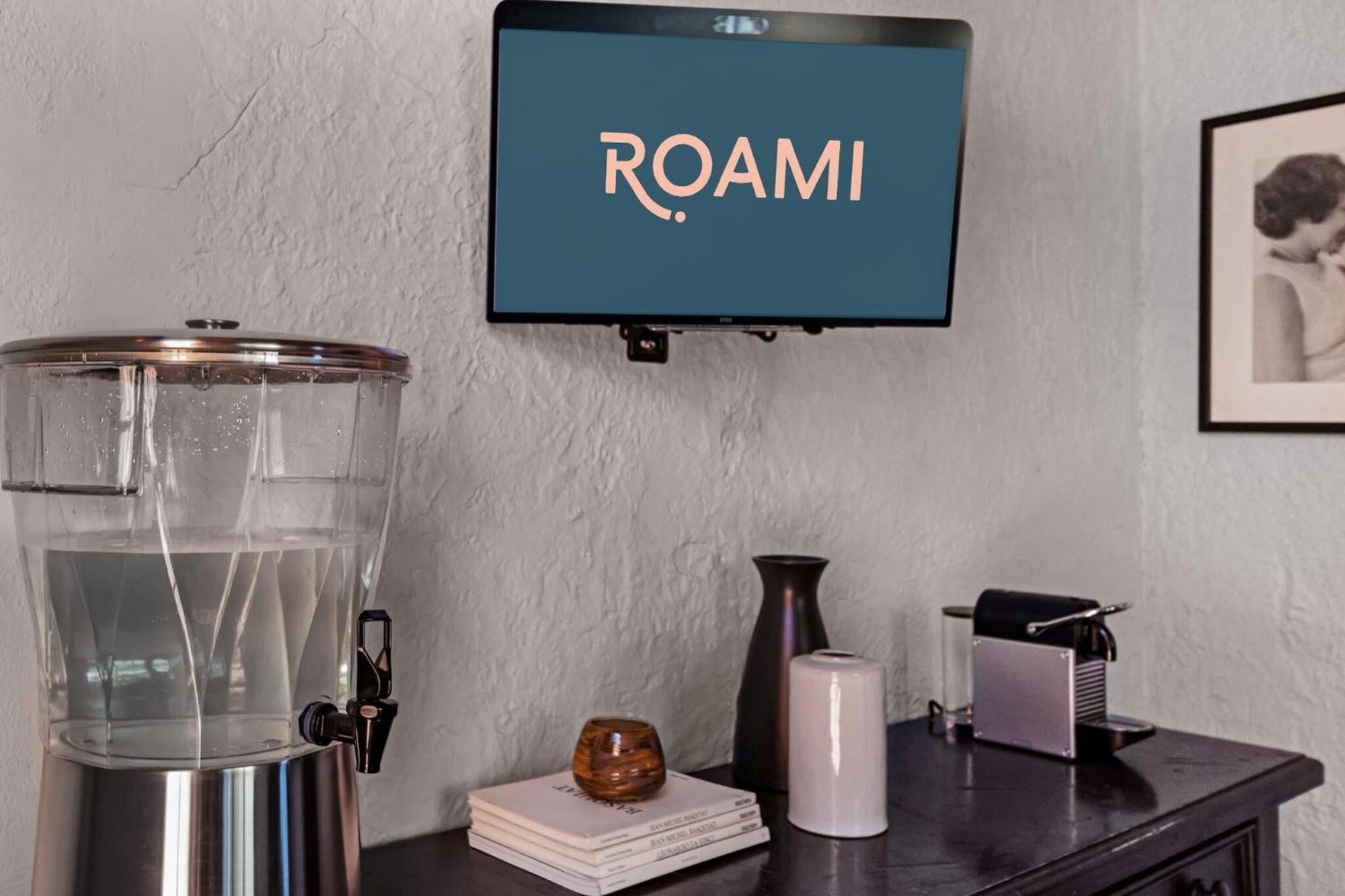 Roami At Tower Hotel - Calle Ocho ไมอามี ภายนอก รูปภาพ